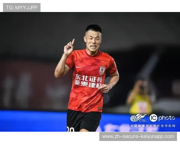 打哭了！长春亚泰0-4遭北京国安横扫，谭龙泪目，提前1轮跌进中甲